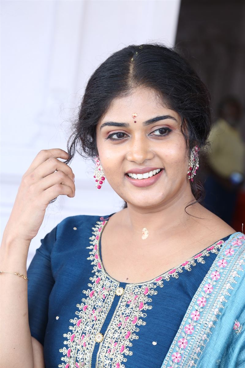 Telugu Actress Sunitha Marasiar at AB Labels Production No 1 Movie Launch